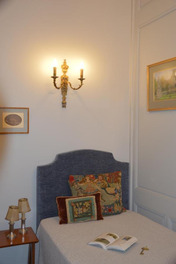 Domaine de Chalaniat Bed & Breakfast La Sauvetat  Exterior foto